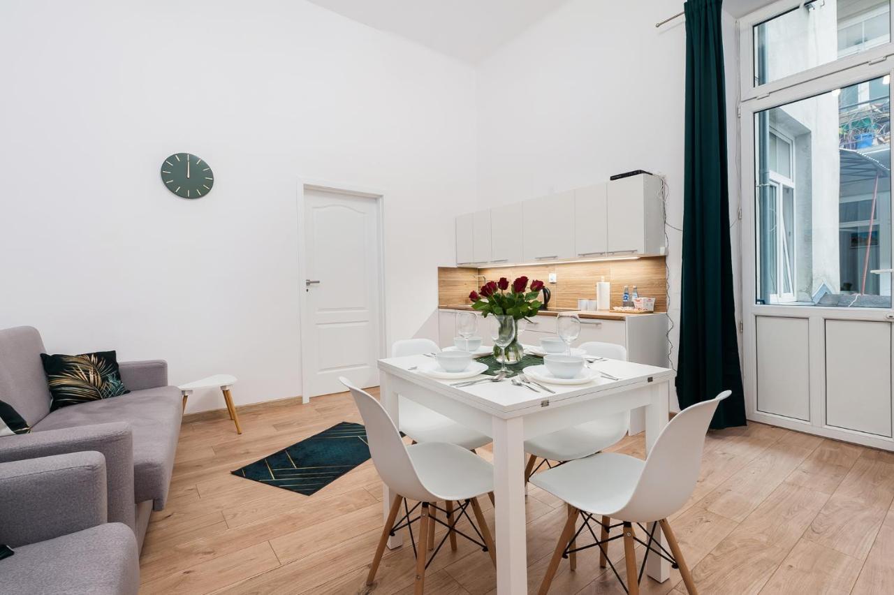 Szpitalna Premium Apartment Krakkó Kültér fotó